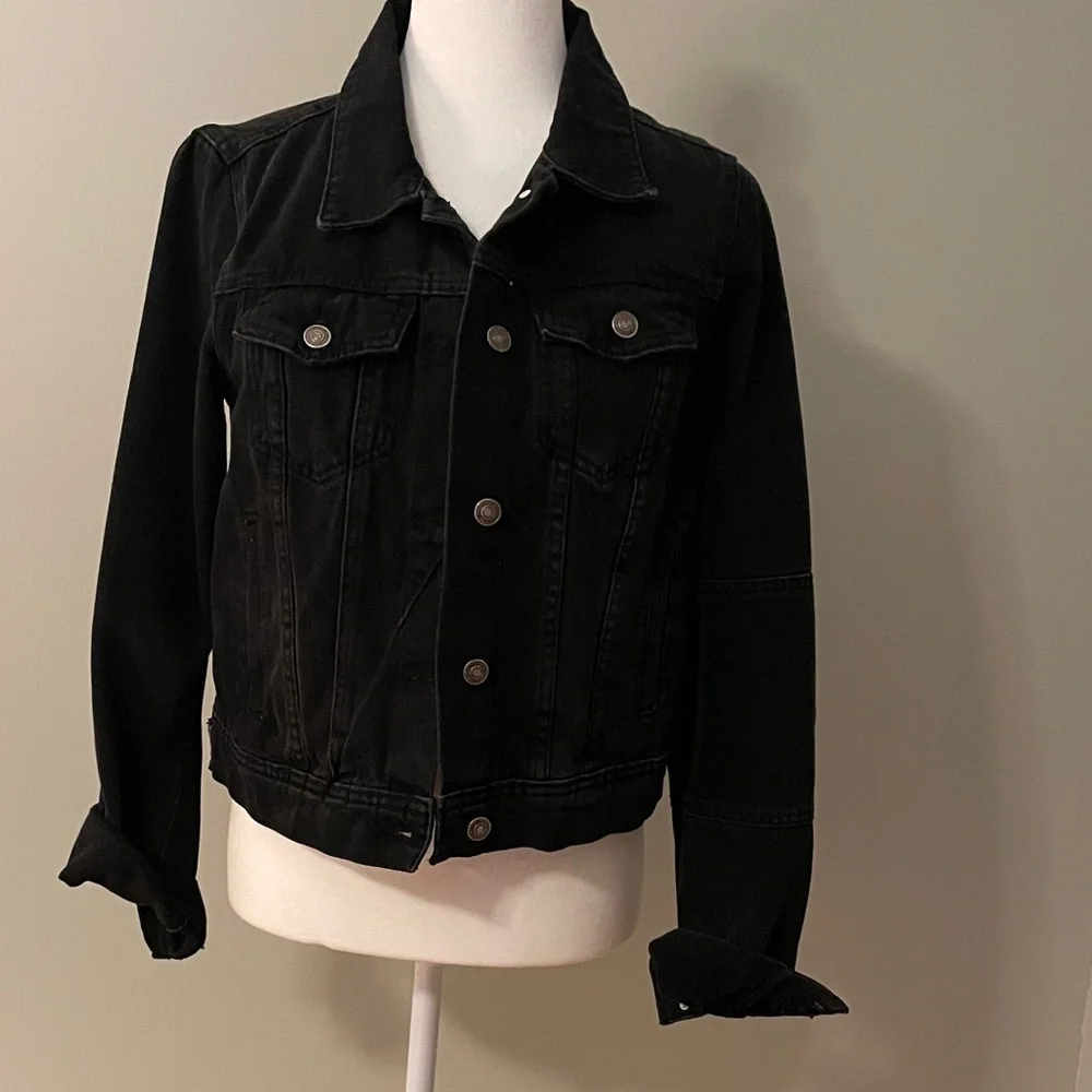 Nordstrom (Free People) Black Denim Jacket- never worn without tags - Picture 3 of 7